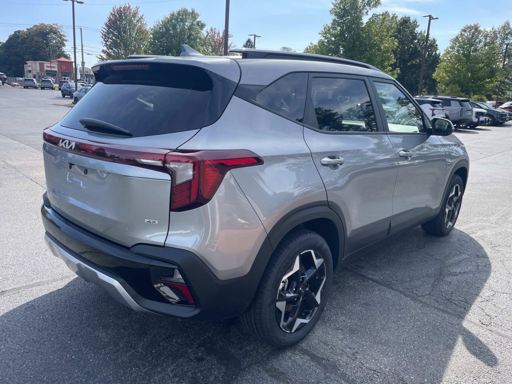 Used 2026 Kia Seltos S AWD/4WD image 8