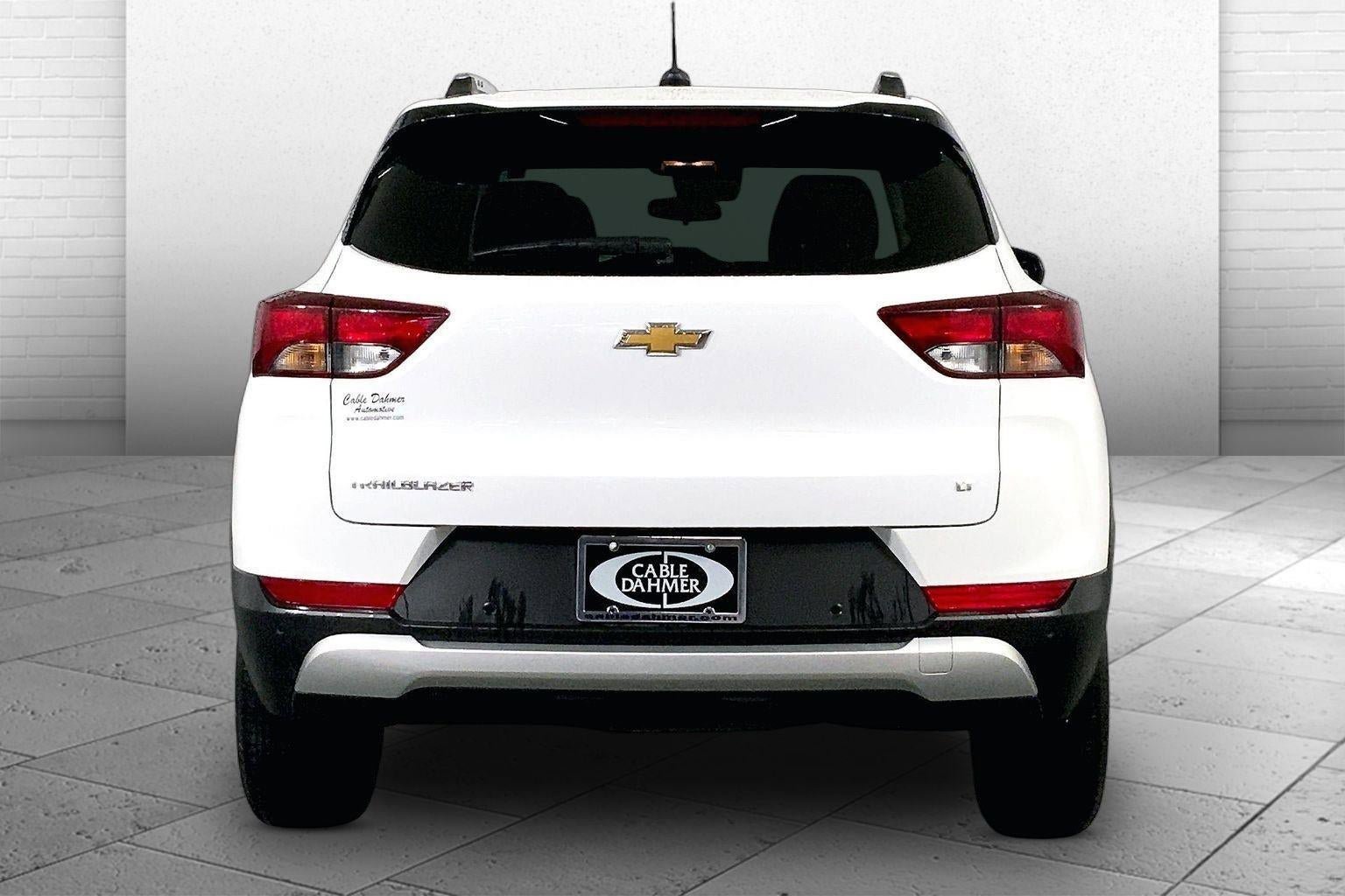 Used 2026 Chevrolet TrailBlazer LT w/ Driver Confidence Package image 3