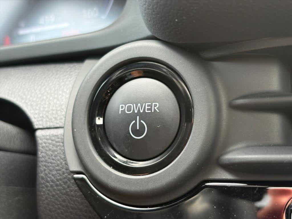 Used 2025 Toyota Crown Signia w/ Advanced Technology Package AWD/4WD image 18