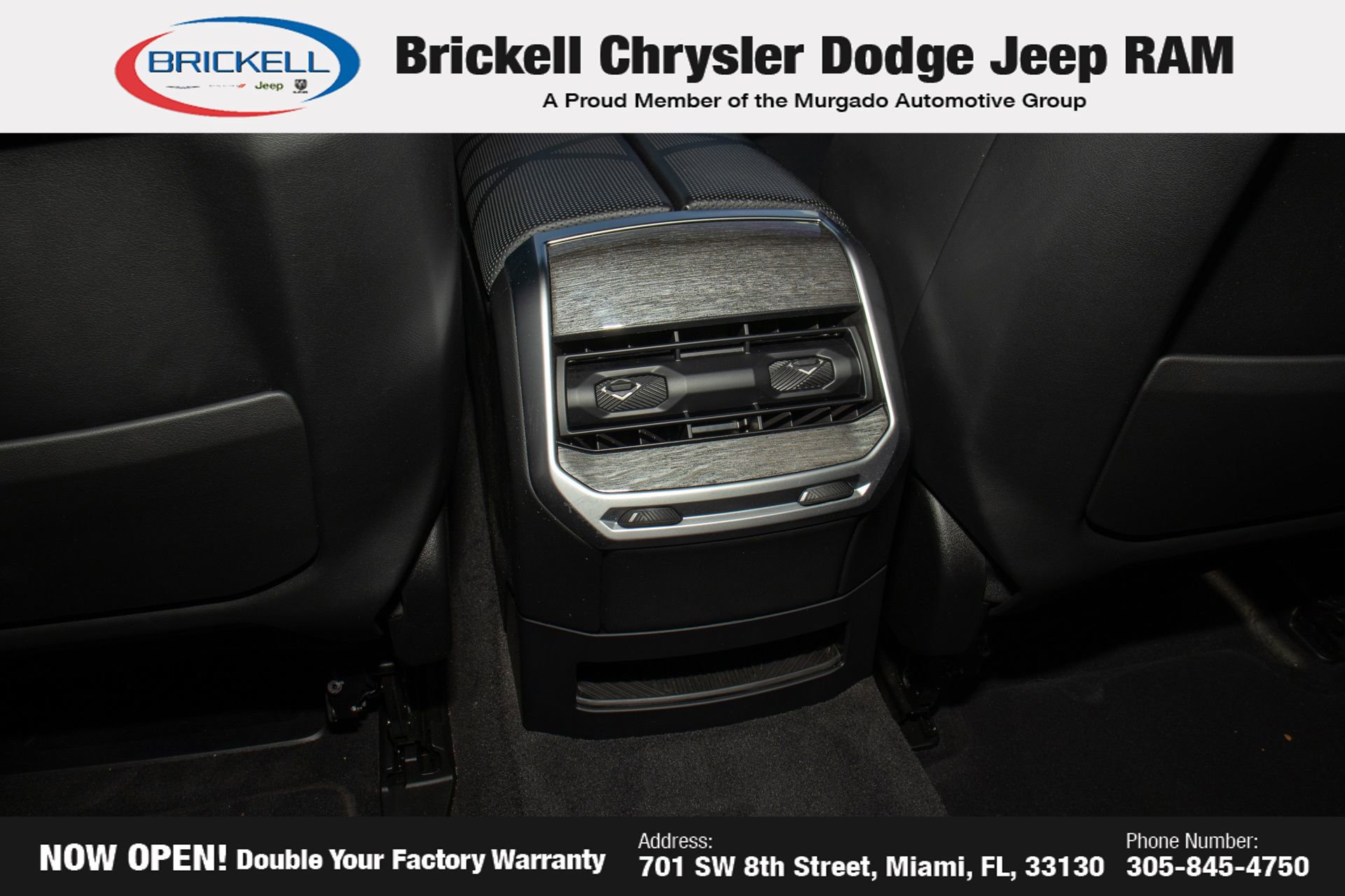 Used 2024 BMW 740i RWD image 19