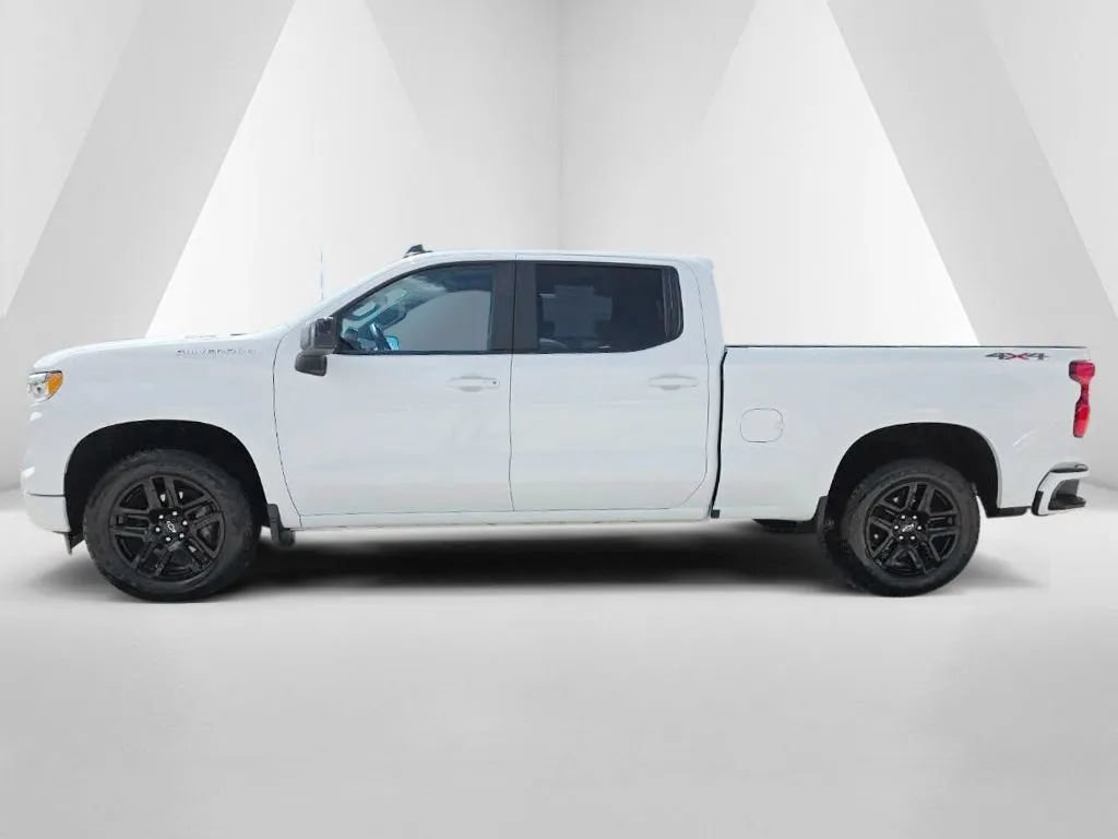 Used 2023 Chevrolet Silverado 1500 RST w/ Protection Package AWD/4WD image 8