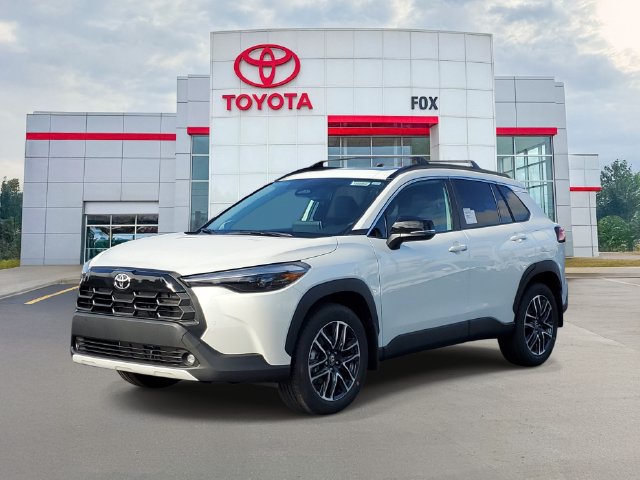 New 2026 Toyota Corolla Cross XLE w/ Convenience Package FWD image 2