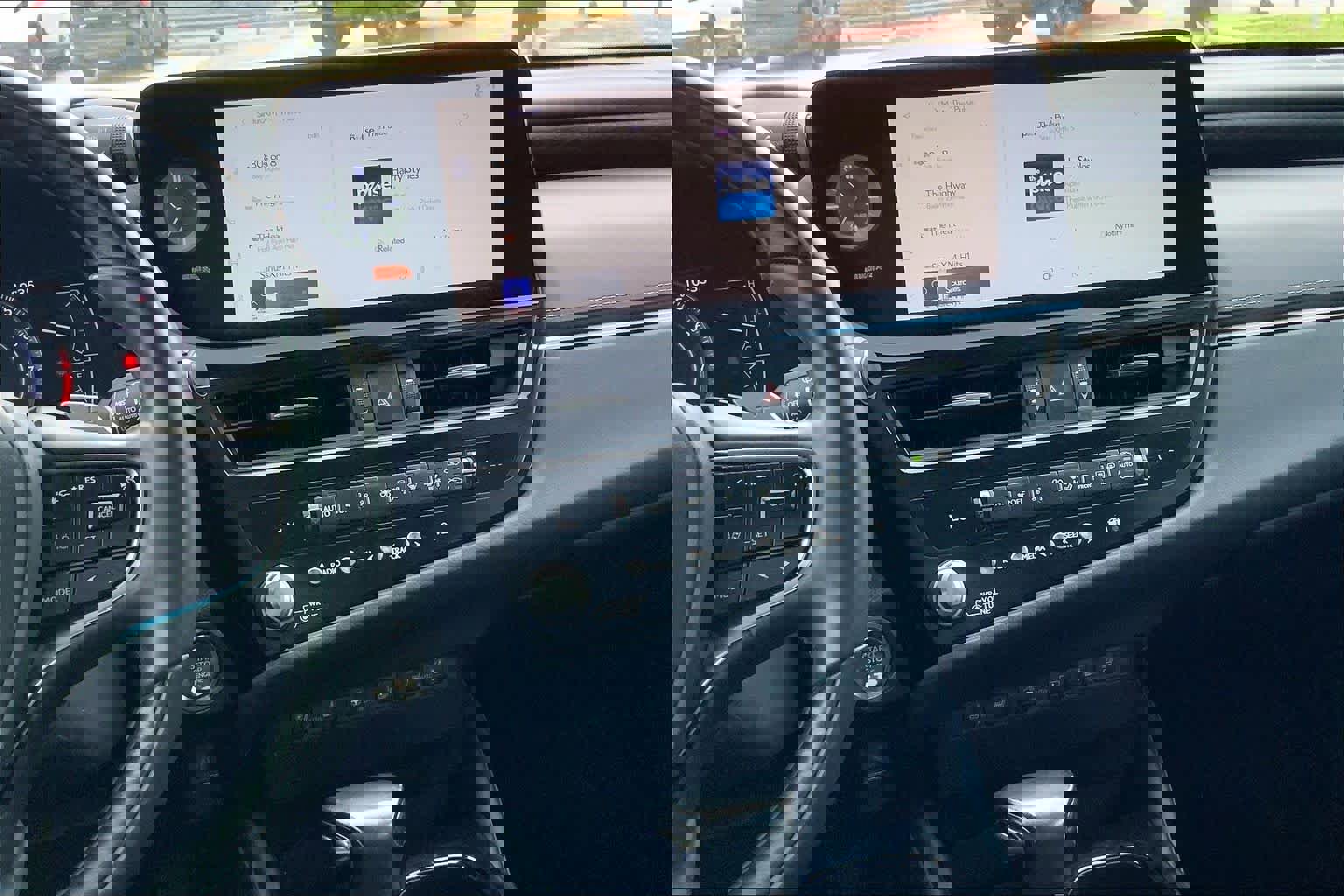 Used 2023 Lexus ES 350 Luxury w/ Protection Package (P2) image 7