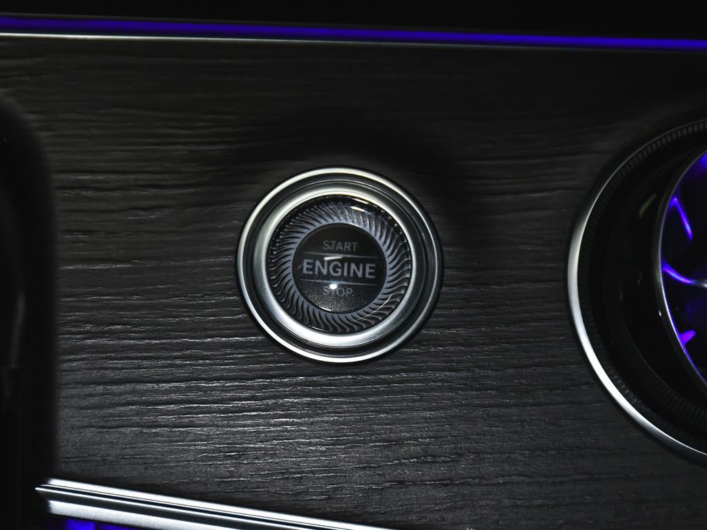 Used 2022 Mercedes-Benz AMG GT 53 image 33