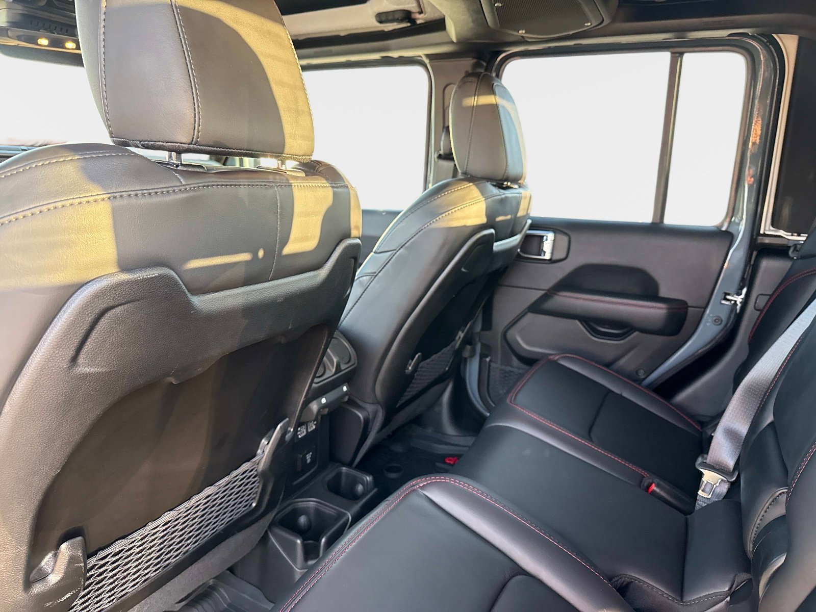 Certified 2025 Jeep Gladiator Rubicon w/ Safety Group image 18