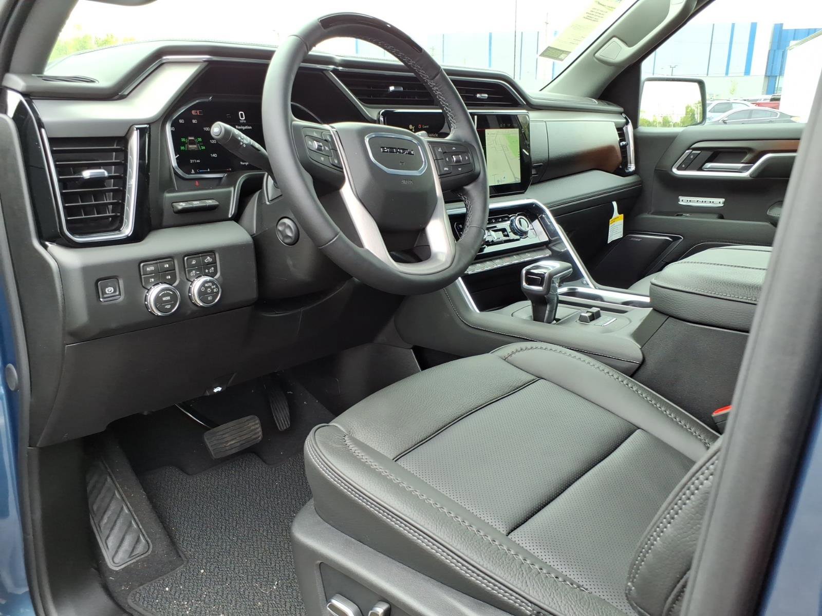 New 2026 GMC Sierra 1500 Denali AWD/4WD image 12