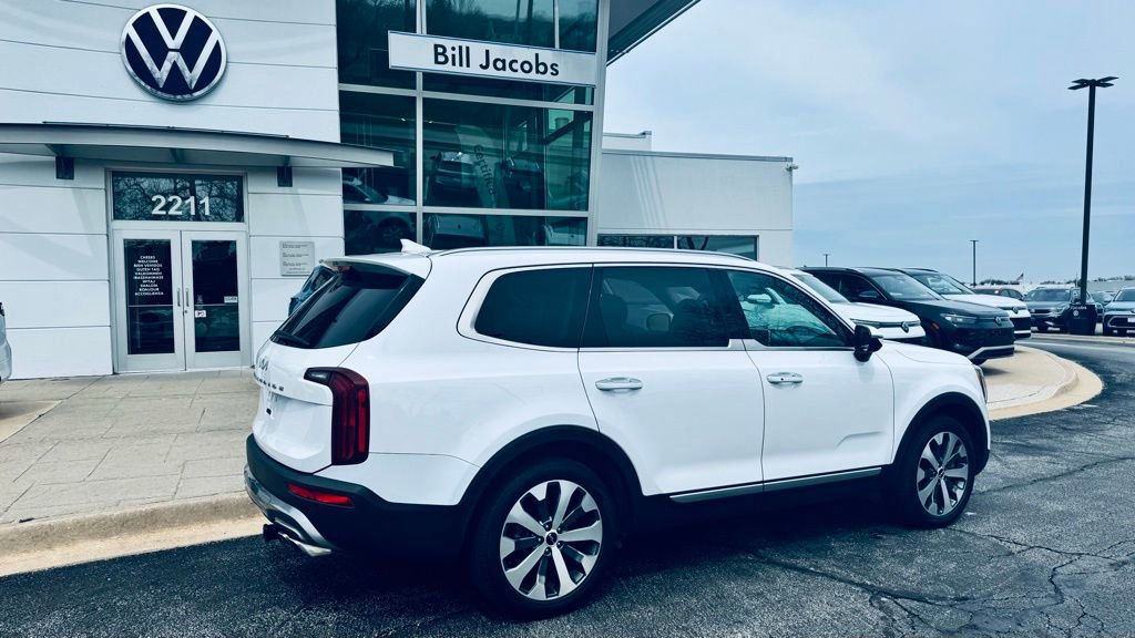 Used 2022 Kia Telluride S image 5