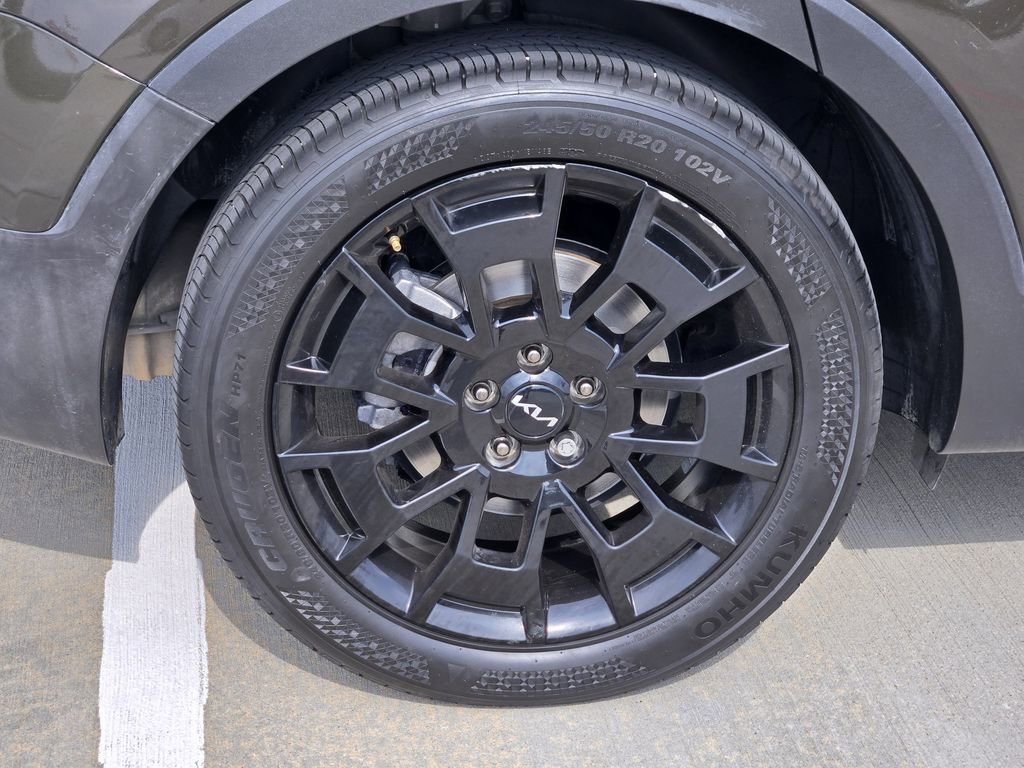 Used 2022 Kia Telluride SX w/ SX Prestige Package AWD/4WD image 10