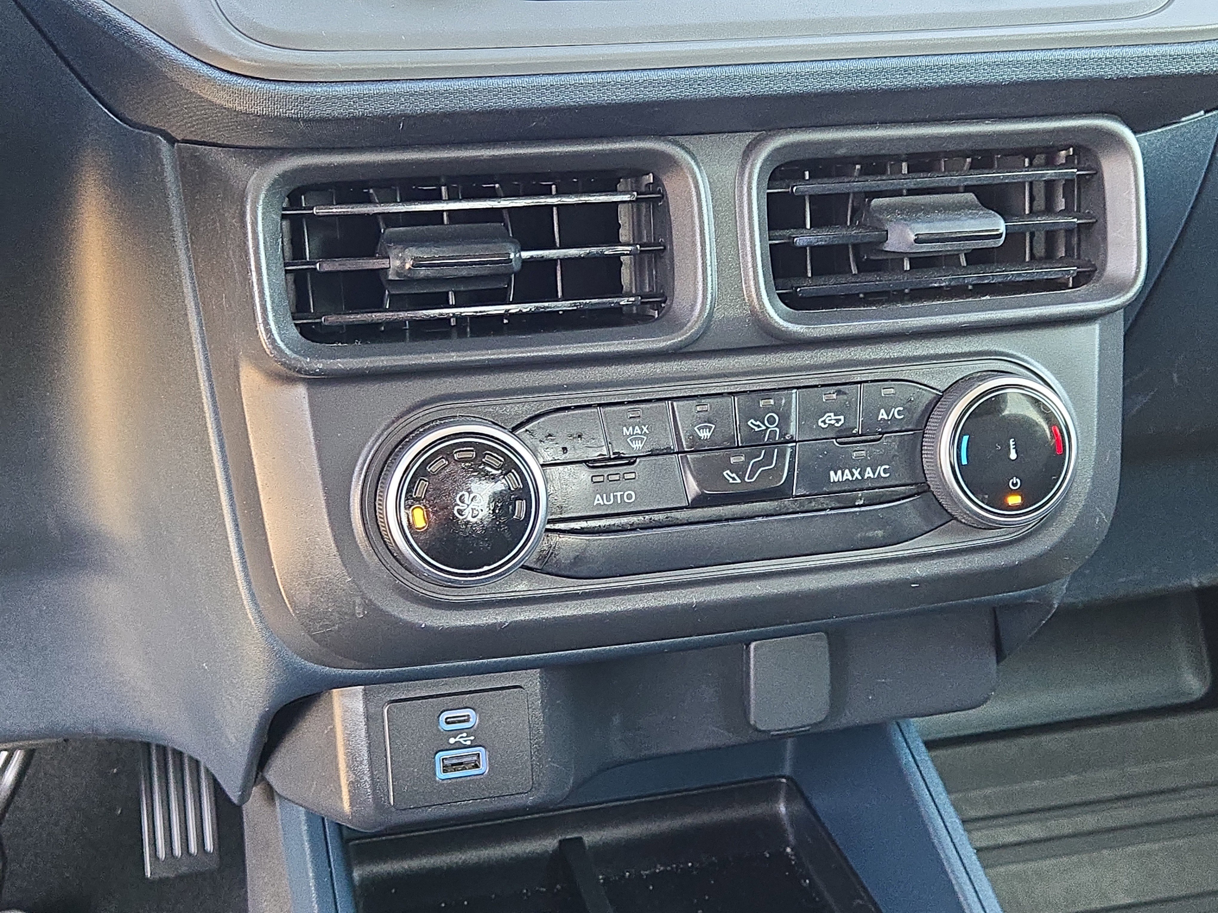 Certified 2023 Ford Maverick XL image 28