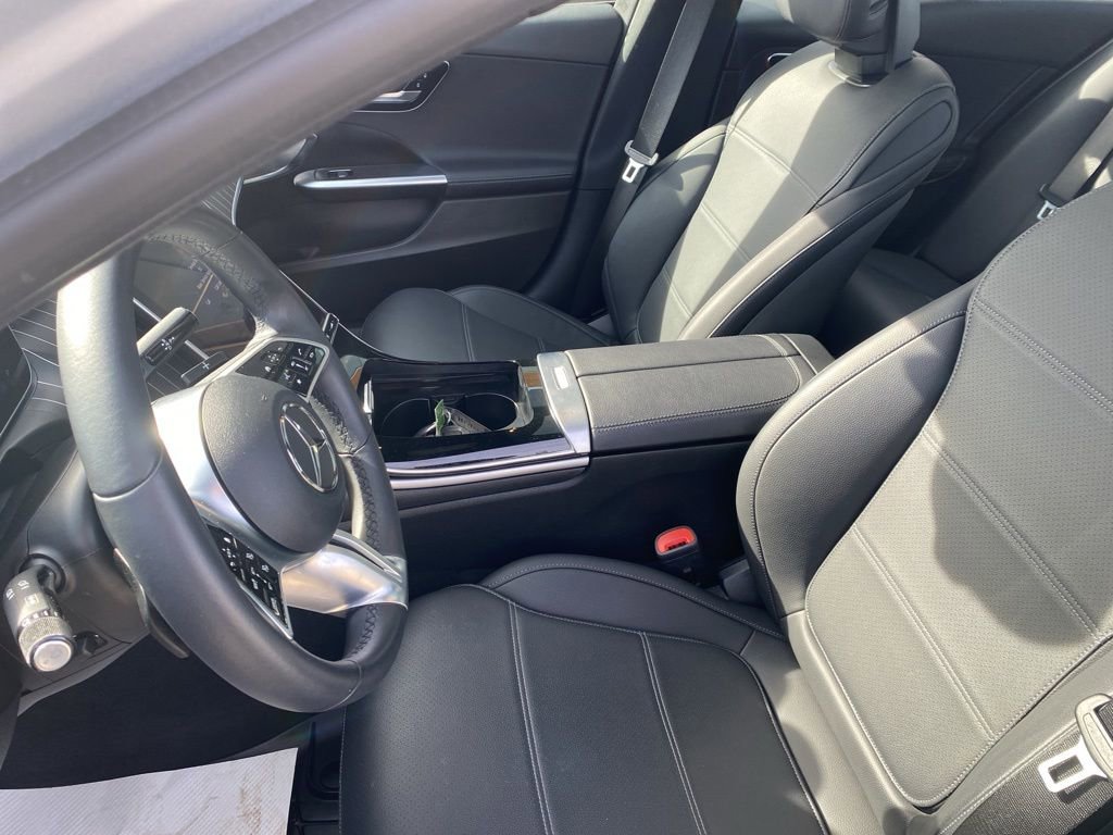 Used 2024 Mercedes-Benz C 300 4MATIC Sedan image 20