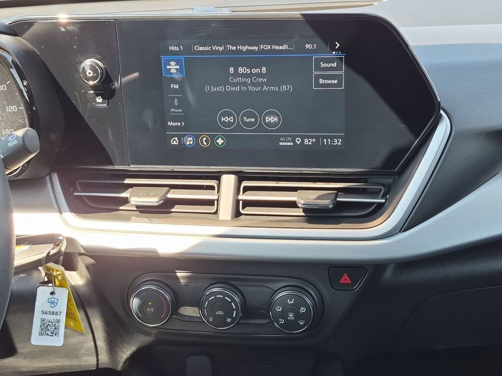 Used 2026 Chevrolet Trax LS FWD image 23