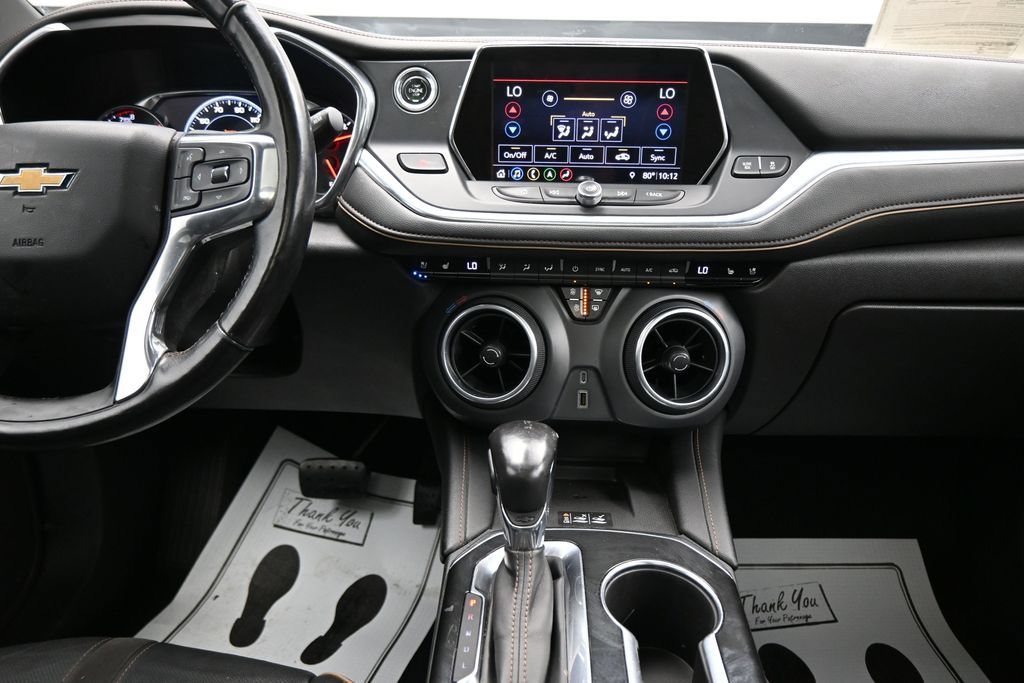 Used 2019 Chevrolet Blazer Premier w/ Sun and Wheels Package AWD/4WD image 18