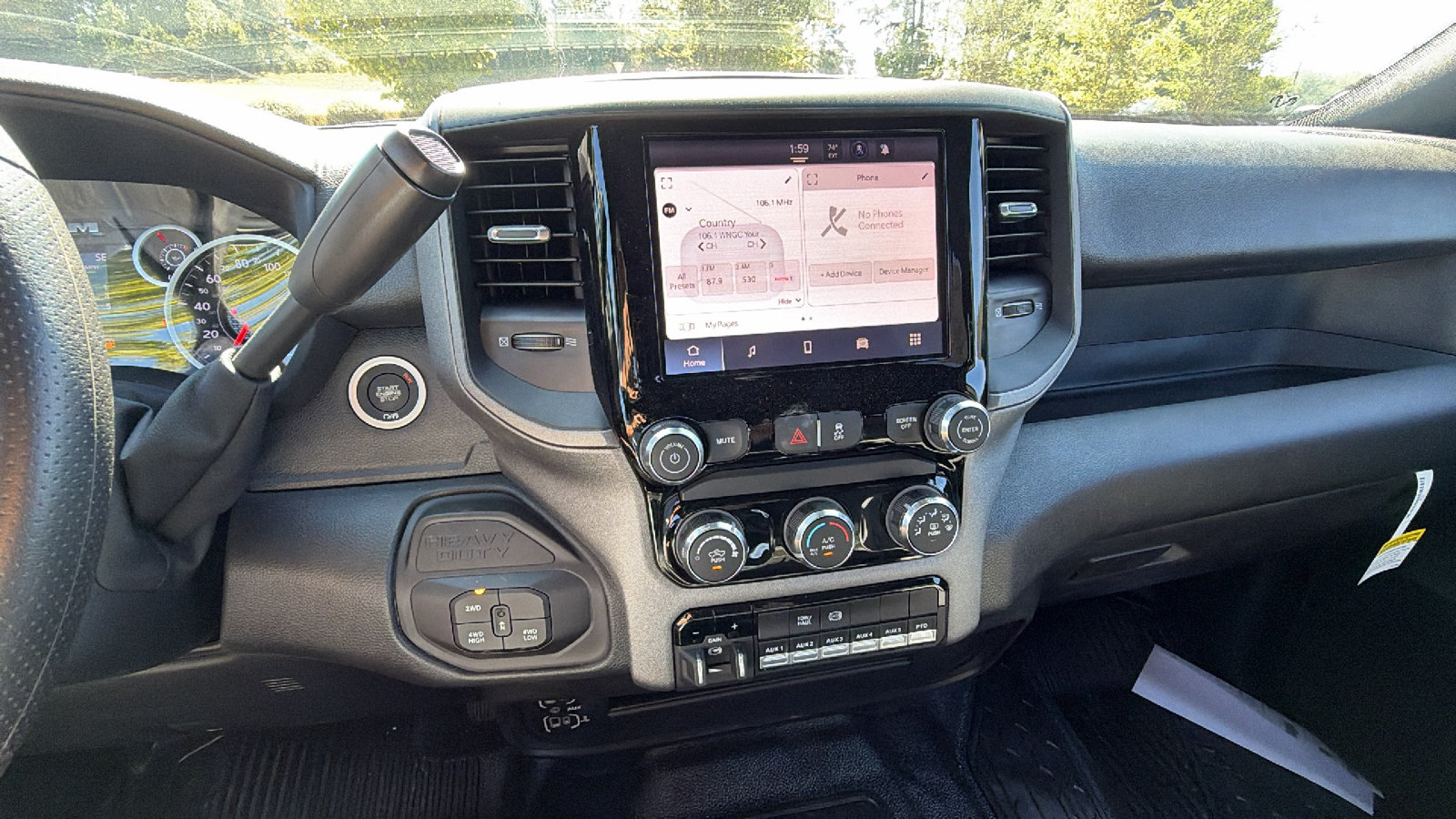 New 2026 RAM 5500 Tradesman w/ Chrome Appearance Group AWD/4WD image 27