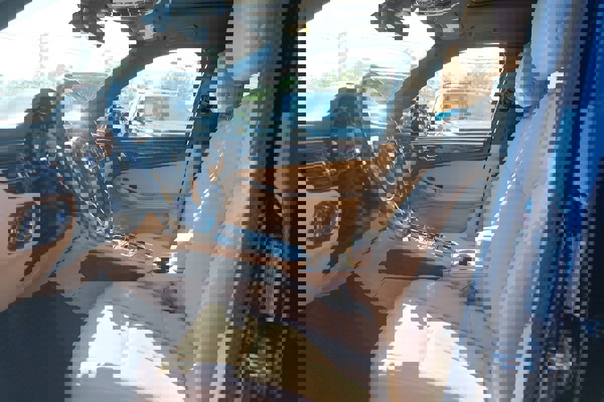 Used 2021 Porsche Macan image 13