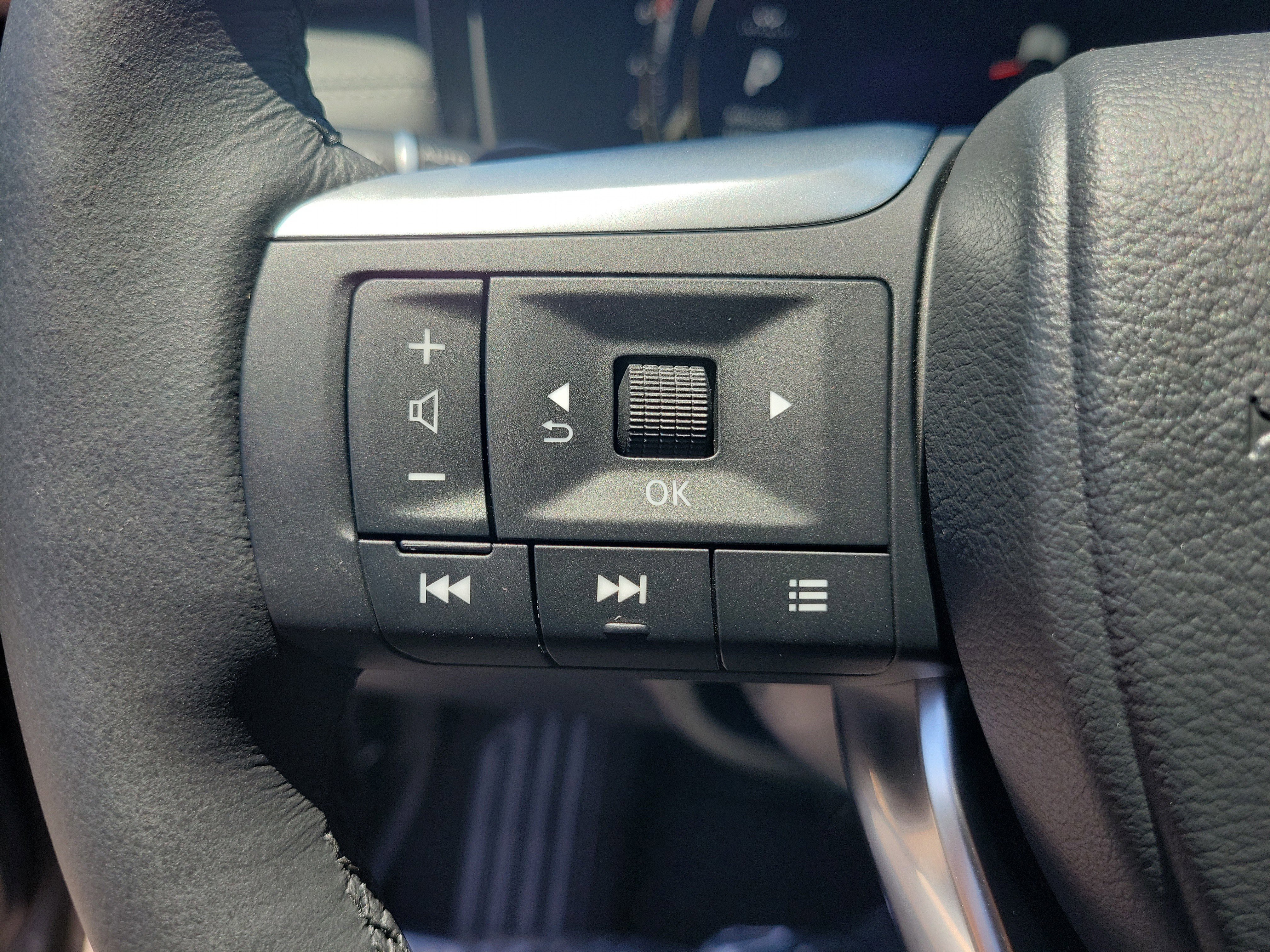 New 2026 INFINITI QX60 Luxe w/ Cargo Package image 27