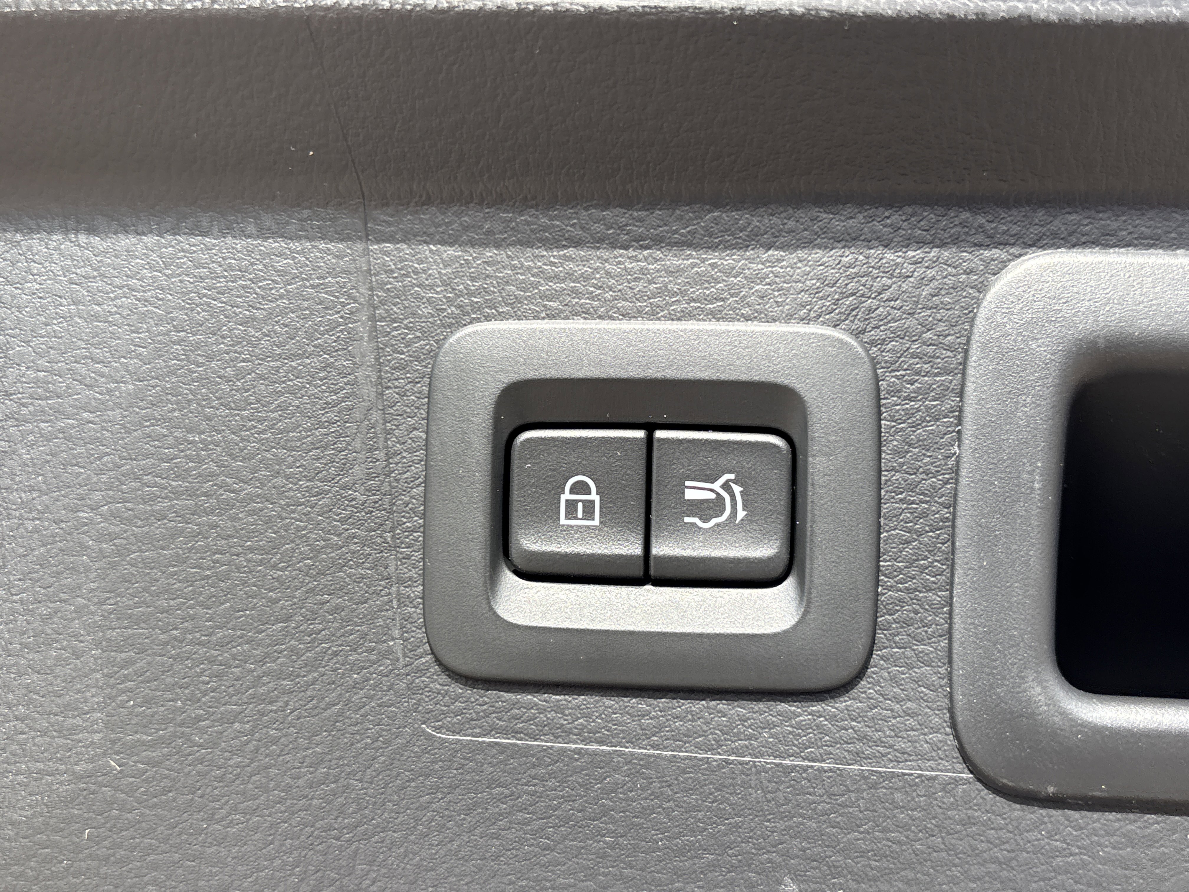 New 2026 MAZDA CX-50 AWD 2.5 Hybrid w/ Weather Package image 9