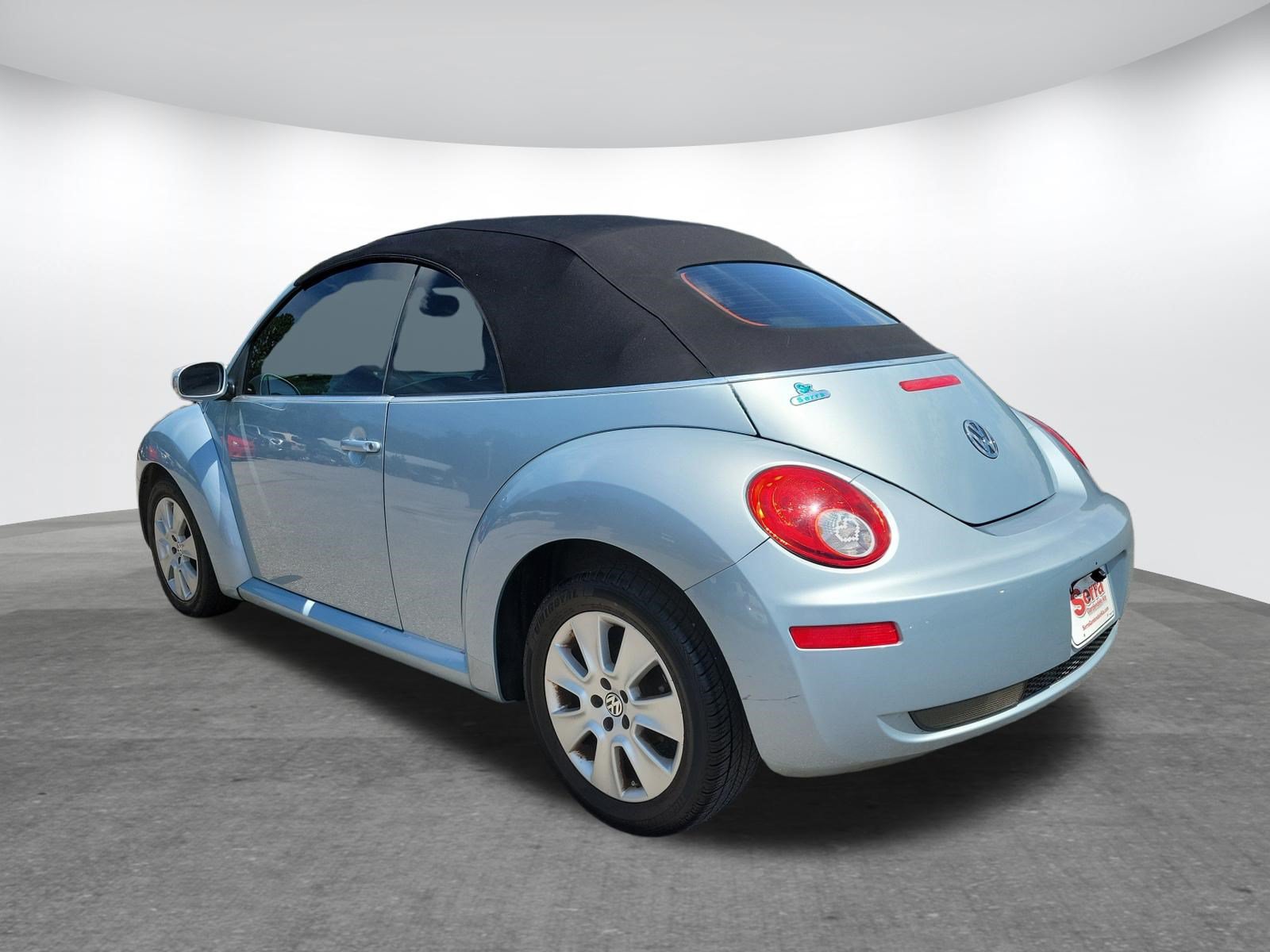 Used 2010 Volkswagen Beetle Convertible FWD image 20