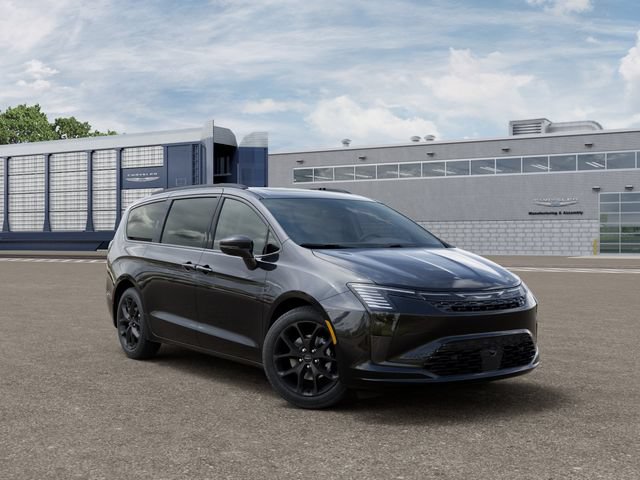 New 2027 Chrysler Pacifica Limited FWD image 5