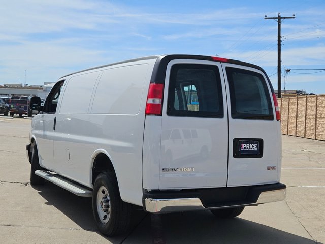 Used 2023 GMC Savana 2500 w/ Driver Convenience Package image 7