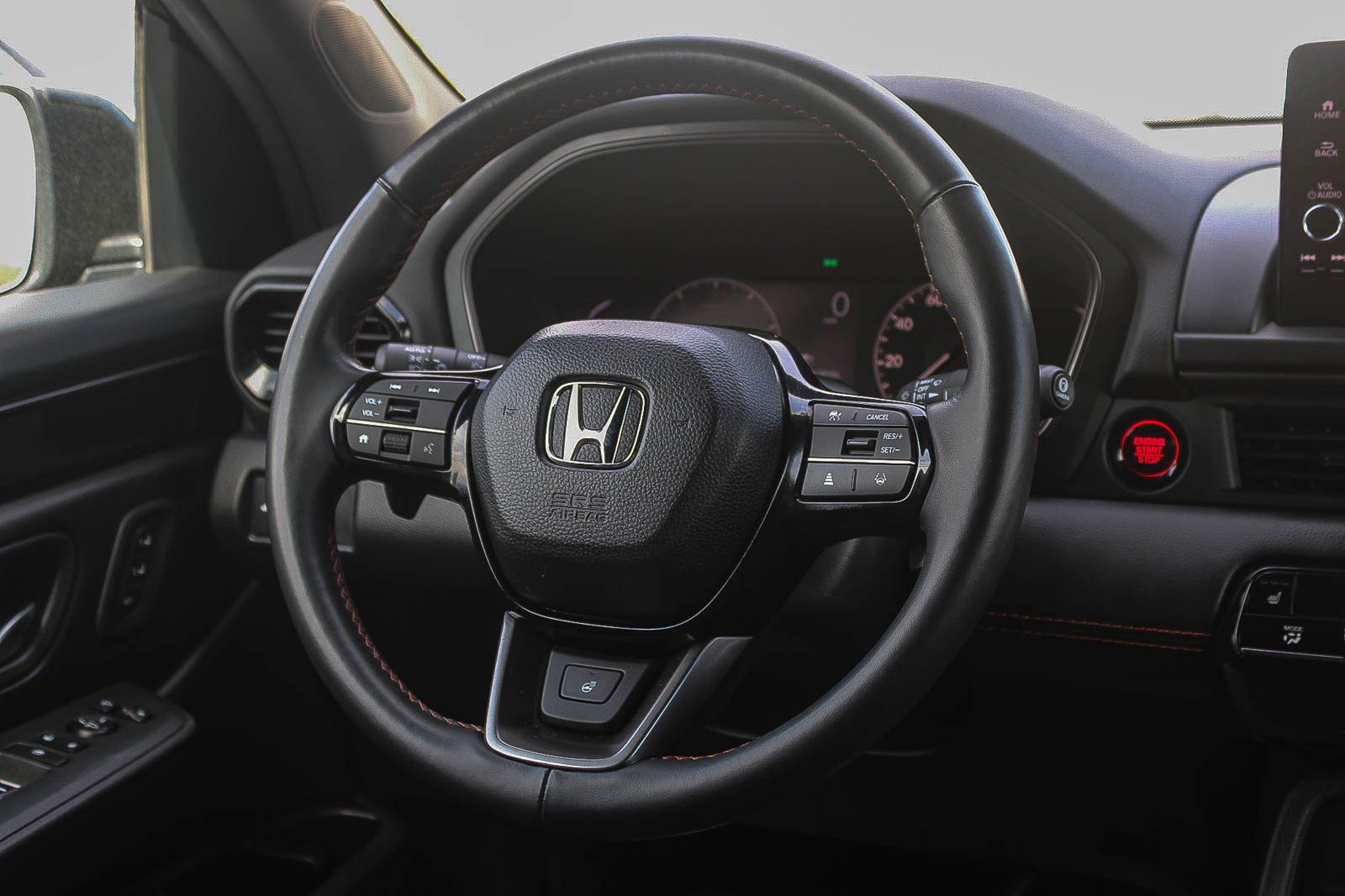 Used 2024 Honda Pilot TrailSport image 16