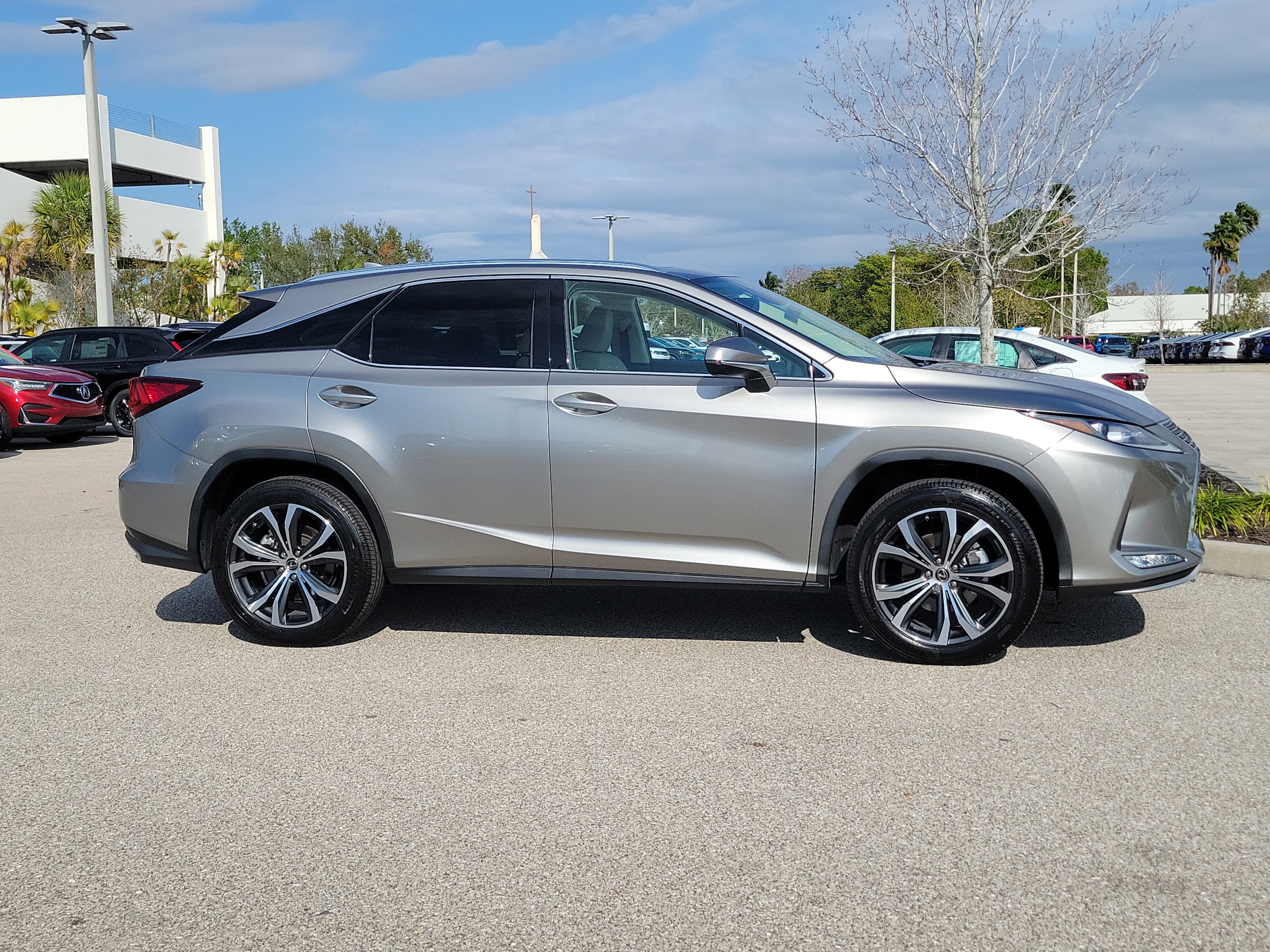 Used 2022 Lexus RX 350 FWD w/ Premium Package image 3