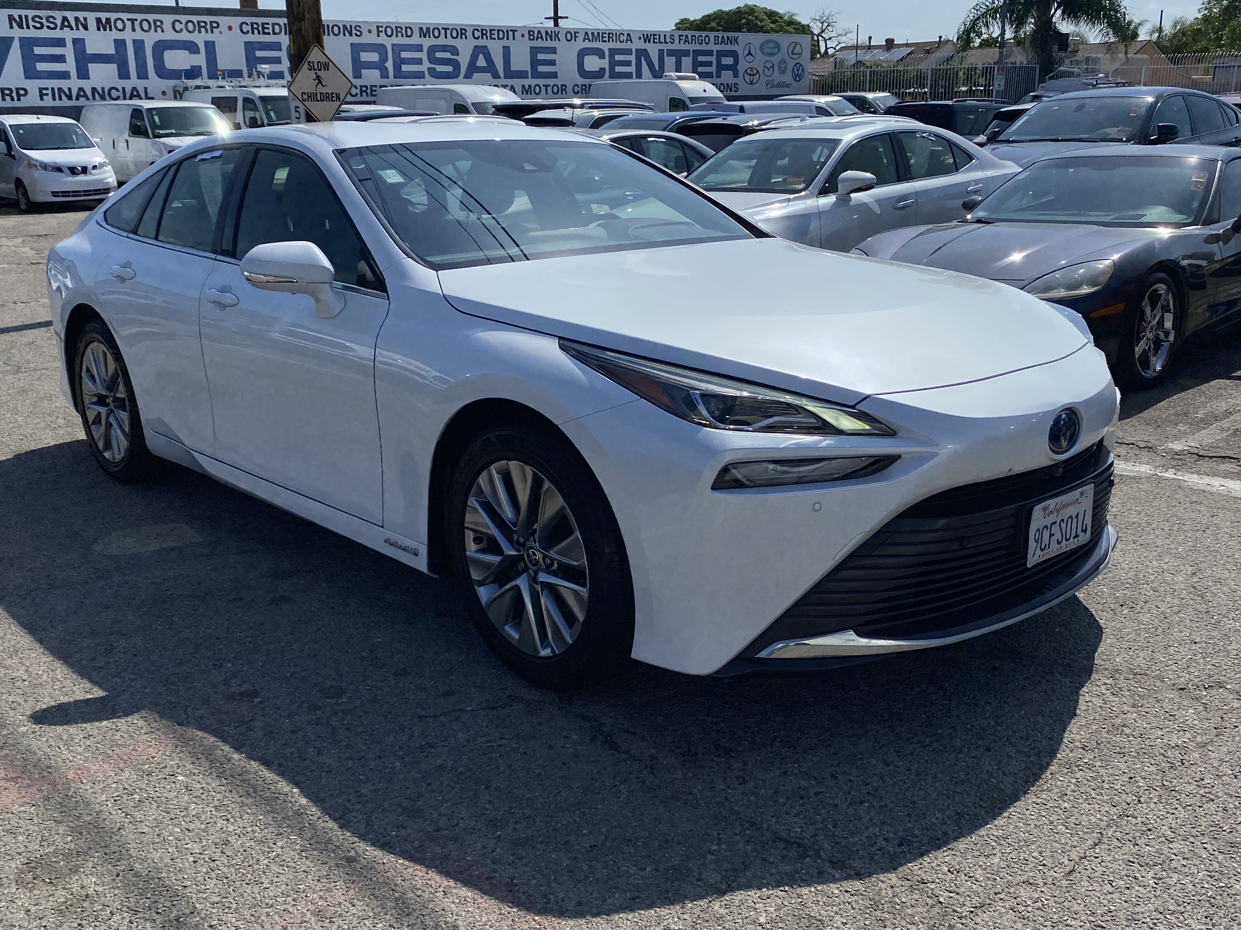 Used 2022 Toyota Mirai XLE w/ Advanced Technology Package image 7