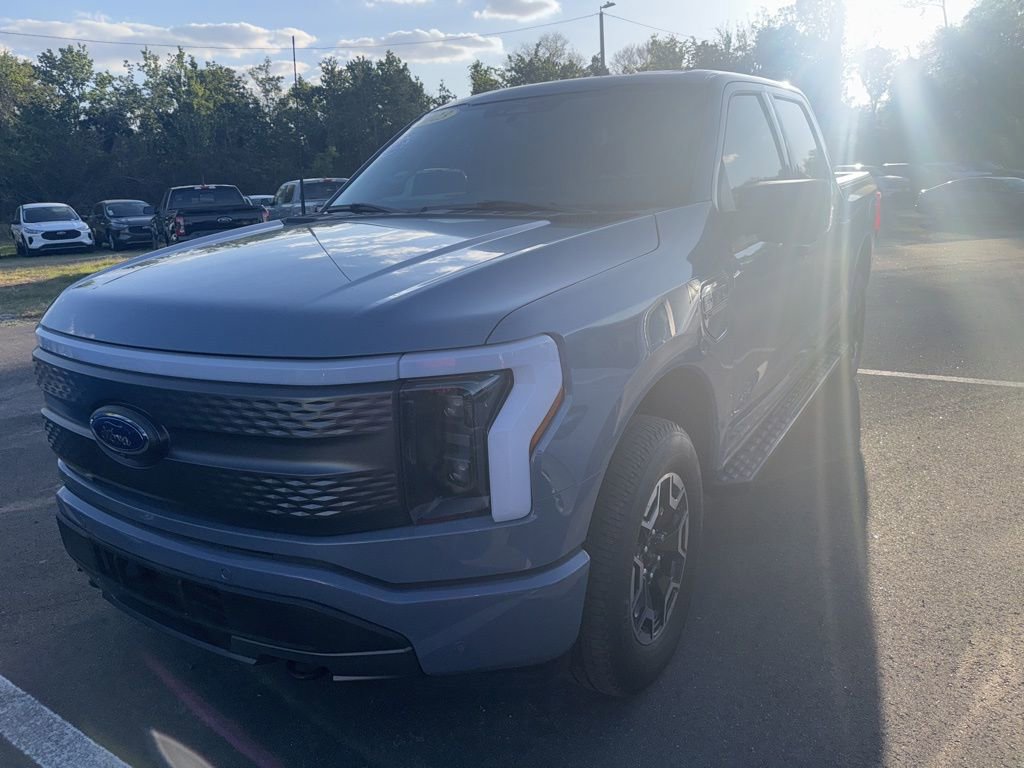 Used 2023 Ford F150 Lightning XLT image 1