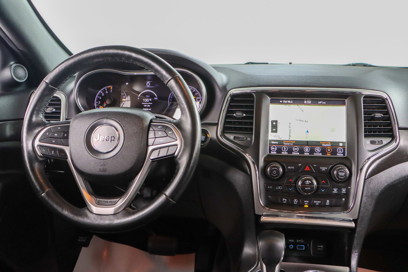 Used 2018 Jeep Grand Cherokee Altitude image 17