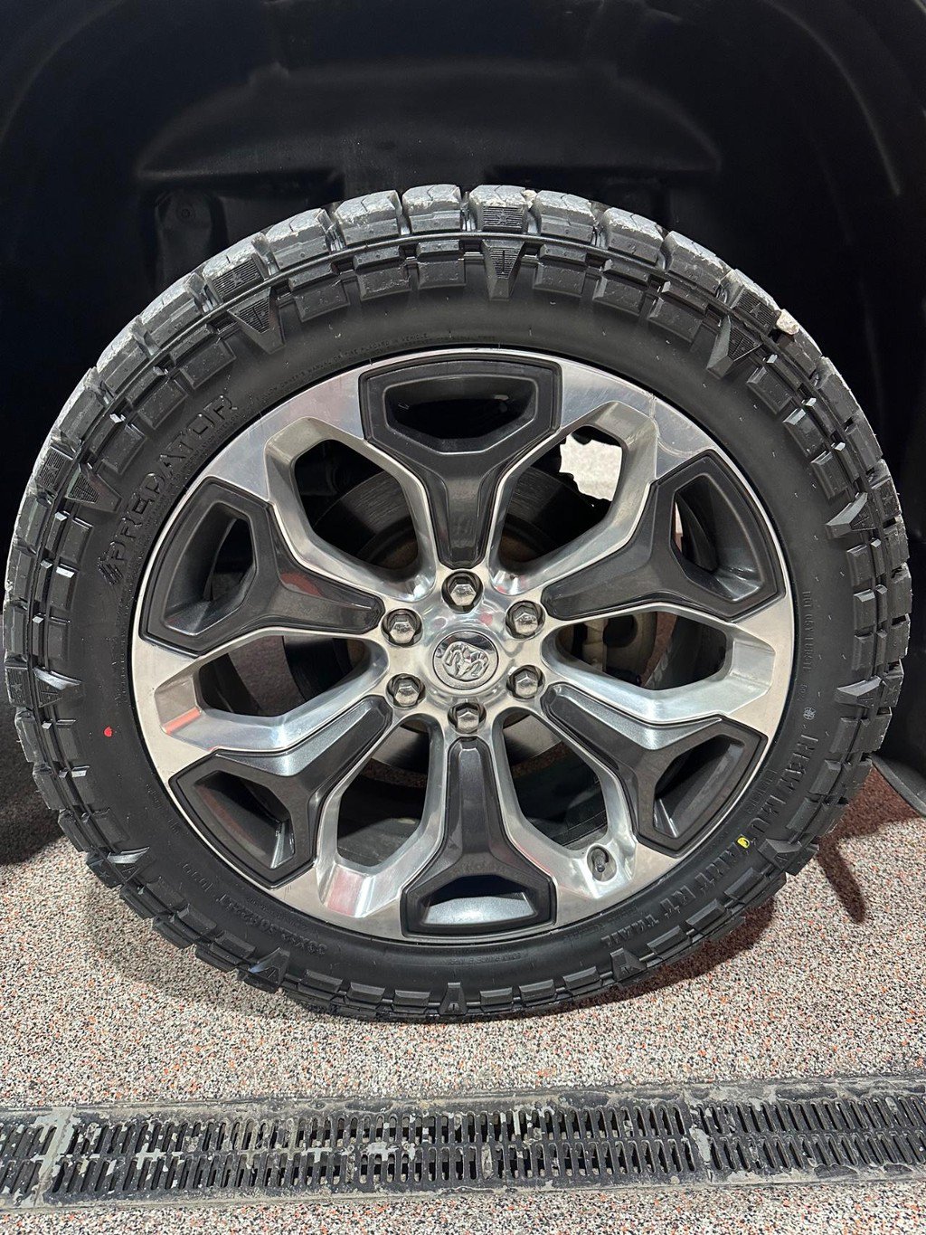 Used 2021 RAM 1500 Limited w/ Advanced Safety Group AWD/4WD image 8
