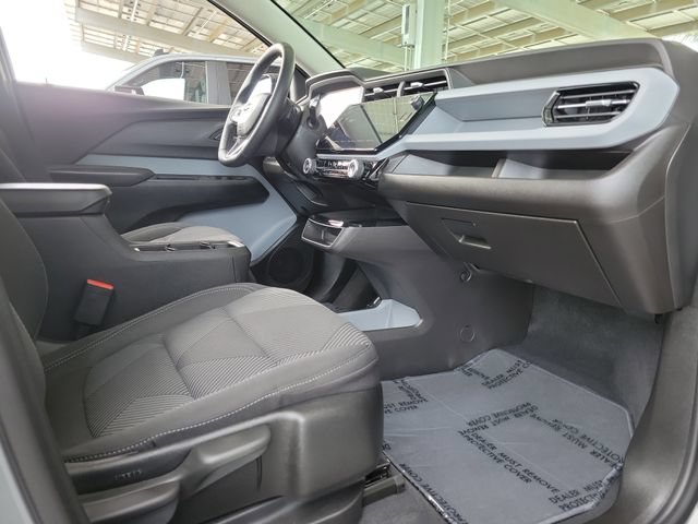 Used 2027 Chevrolet Bolt LT w/ Comfort Package FWD image 19