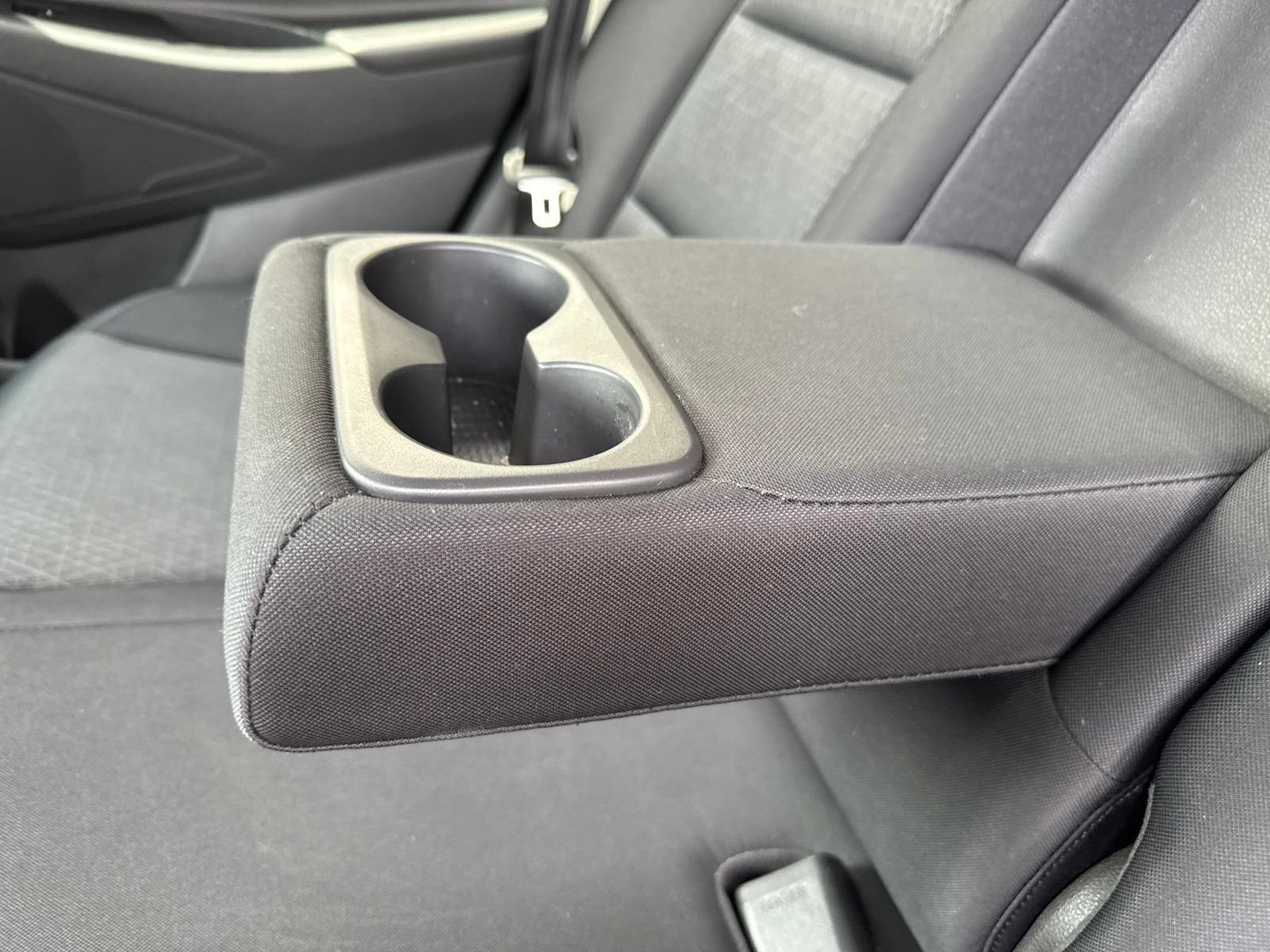 Used 2016 Hyundai Tucson Sport FWD image 14