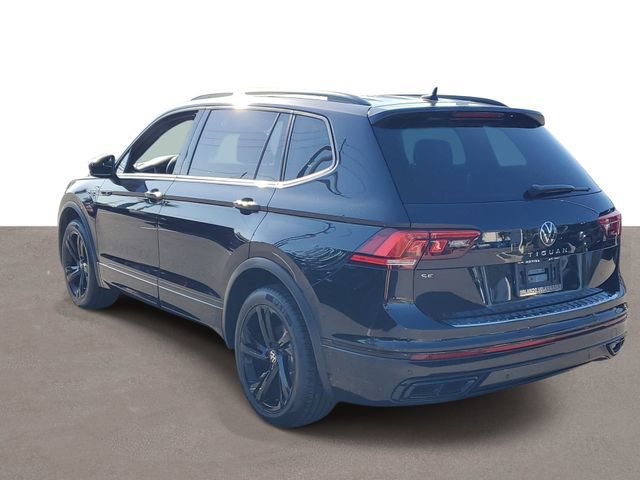 Certified 2023 Volkswagen Tiguan SE R-Line image 3