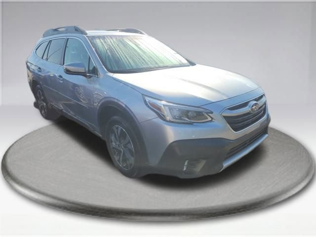 Used 2022 Subaru Outback Limited image 3
