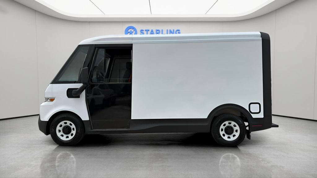 Used 2024 Chevrolet Brightdrop 400 w/ Commercial Equipment Package AWD/4WD image 3