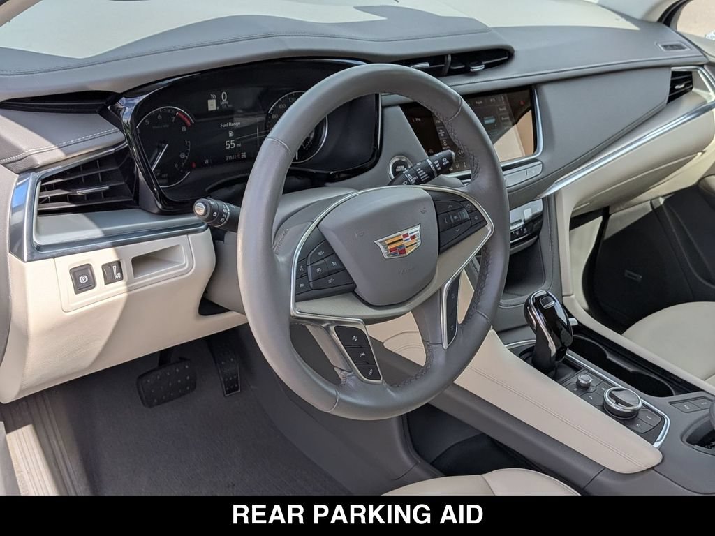 Used 2024 Cadillac XT5 Premium Luxury w/ LPO, Floor Liner Package AWD/4WD image 2