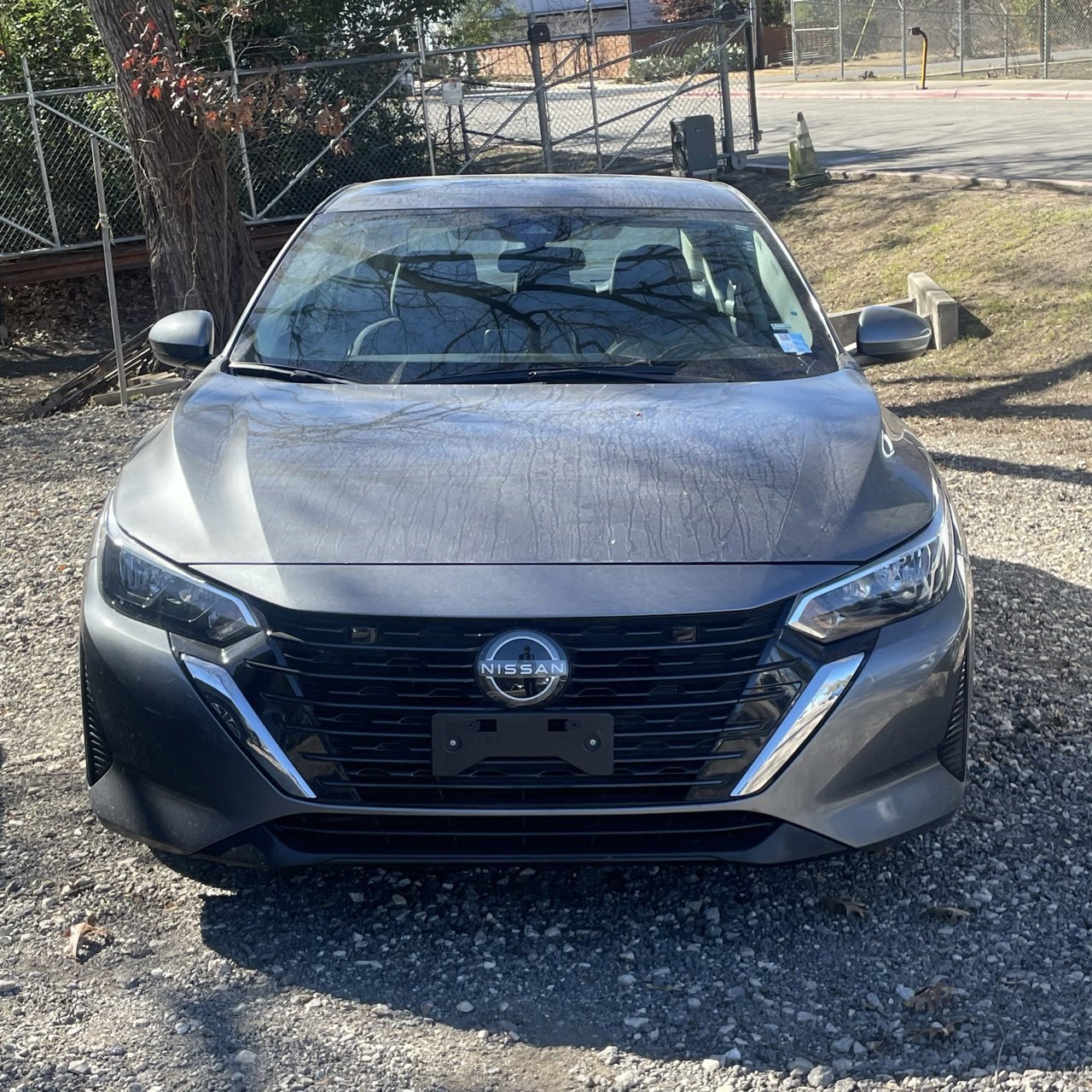 Used 2024 Nissan Sentra SV image 2