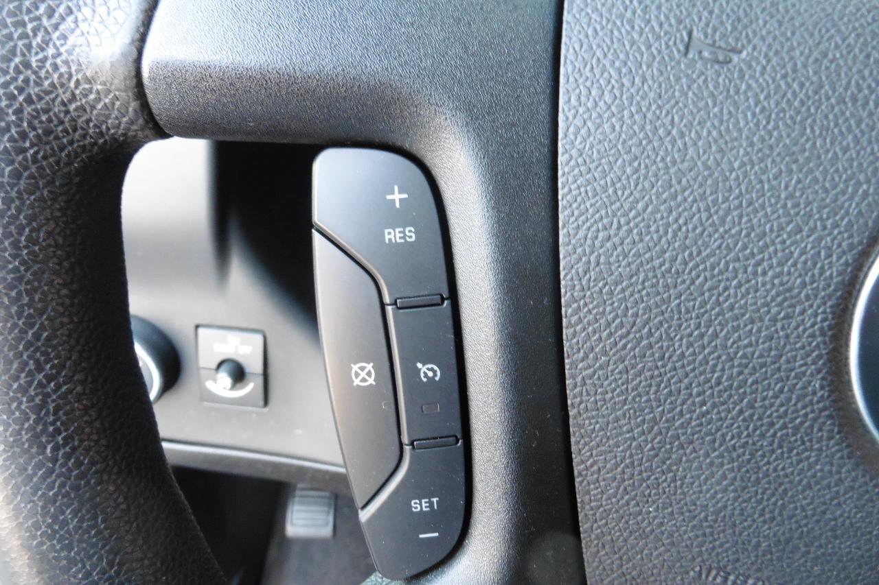 Used 2020 Chevrolet Express 3500 LT w/ LT Preferred Equipment Group RWD image 8