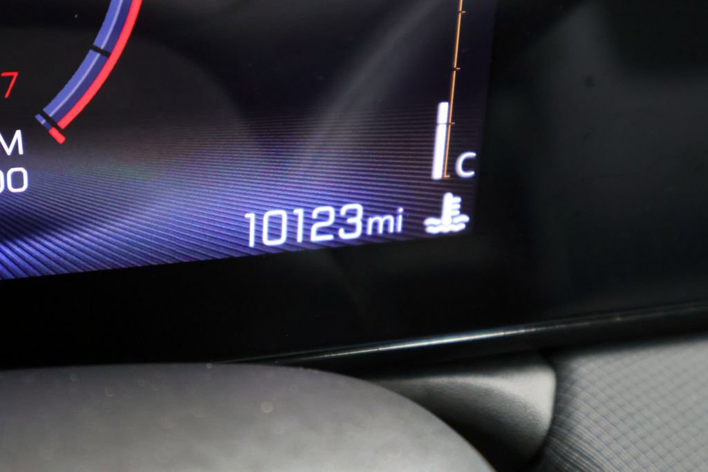 Used 2025 Chevrolet TrailBlazer LT FWD image 32