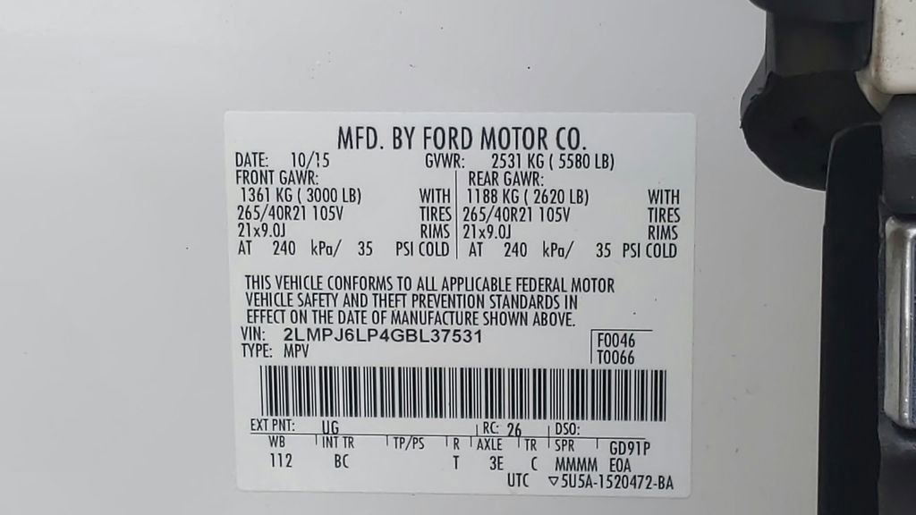 Used 2016 Lincoln MKX Reserve w/ Luxury Package image 18