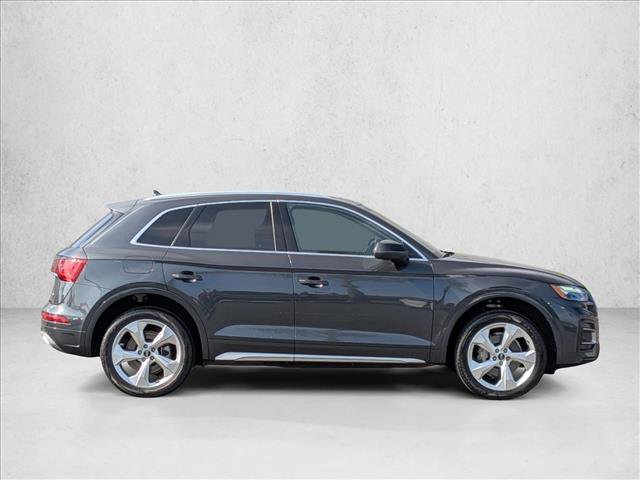 Used 2021 Audi Q5 Premium Plus w/ Premium Plus Package image 4