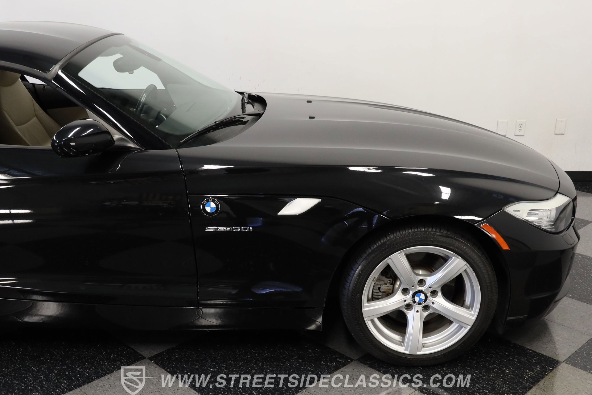 Used 2011 BMW Z4 sDrive30i image 28