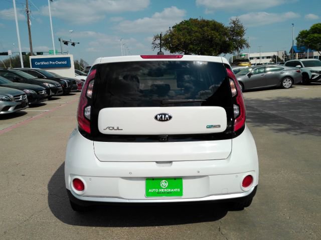 Used 2019 Kia Soul EV + w/ Sun & Fun Package image 9