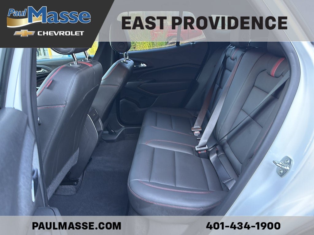 Certified 2024 Chevrolet Trax RS w/ Sunroof Package FWD image 17