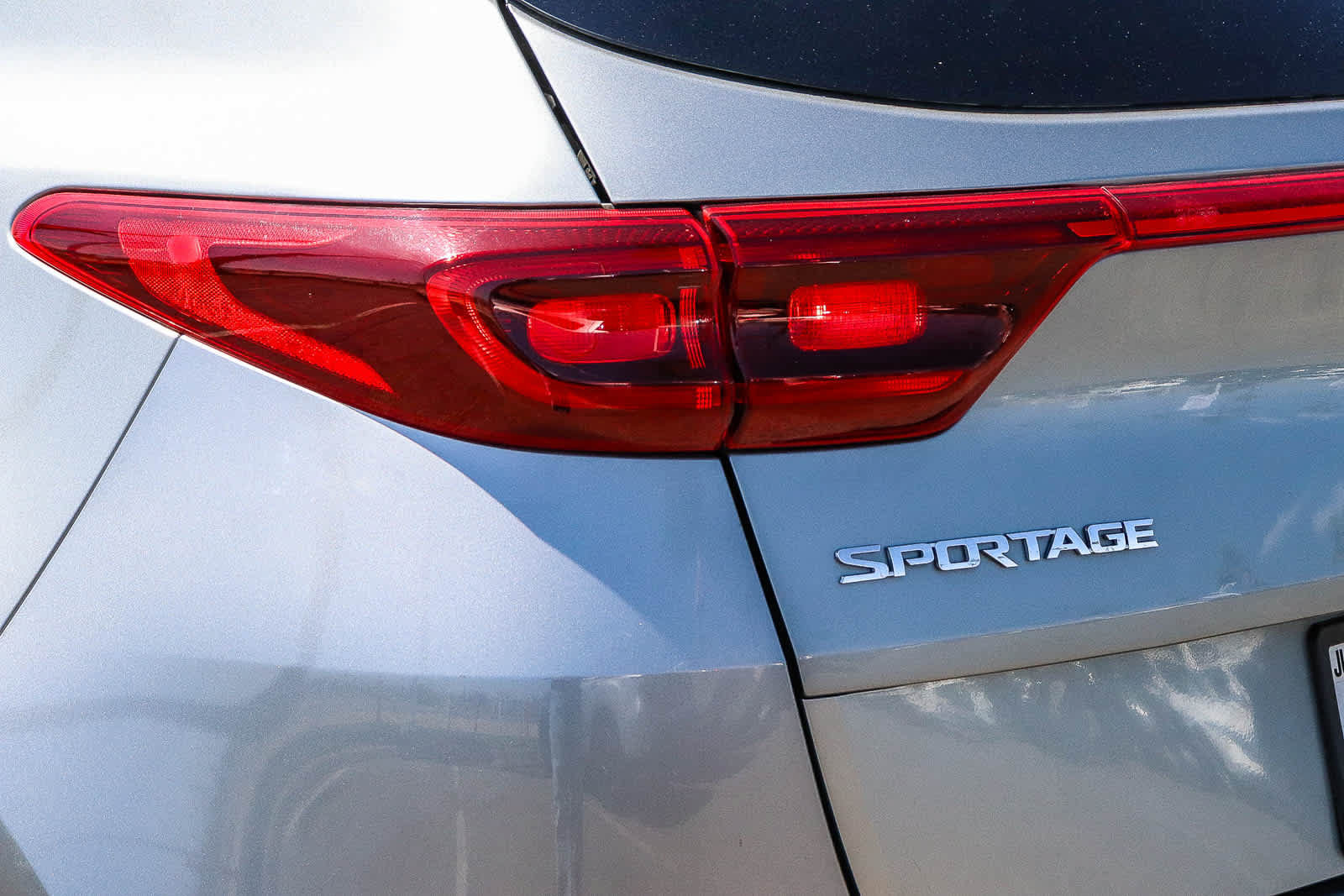 Used 2020 Kia Sportage S FWD image 11