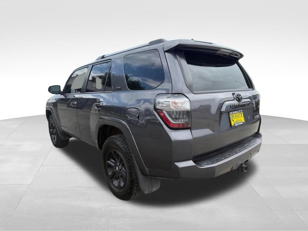 Used 2021 Toyota 4Runner SR5 AWD/4WD image 3