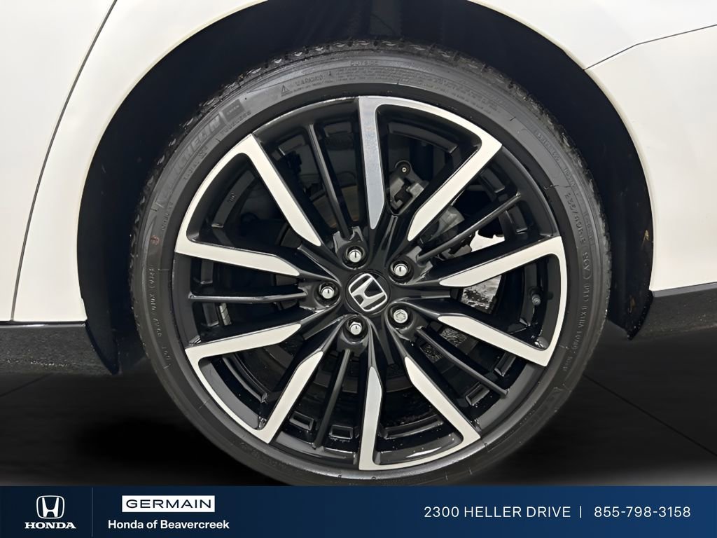 Used 2023 Honda Accord Touring image 19