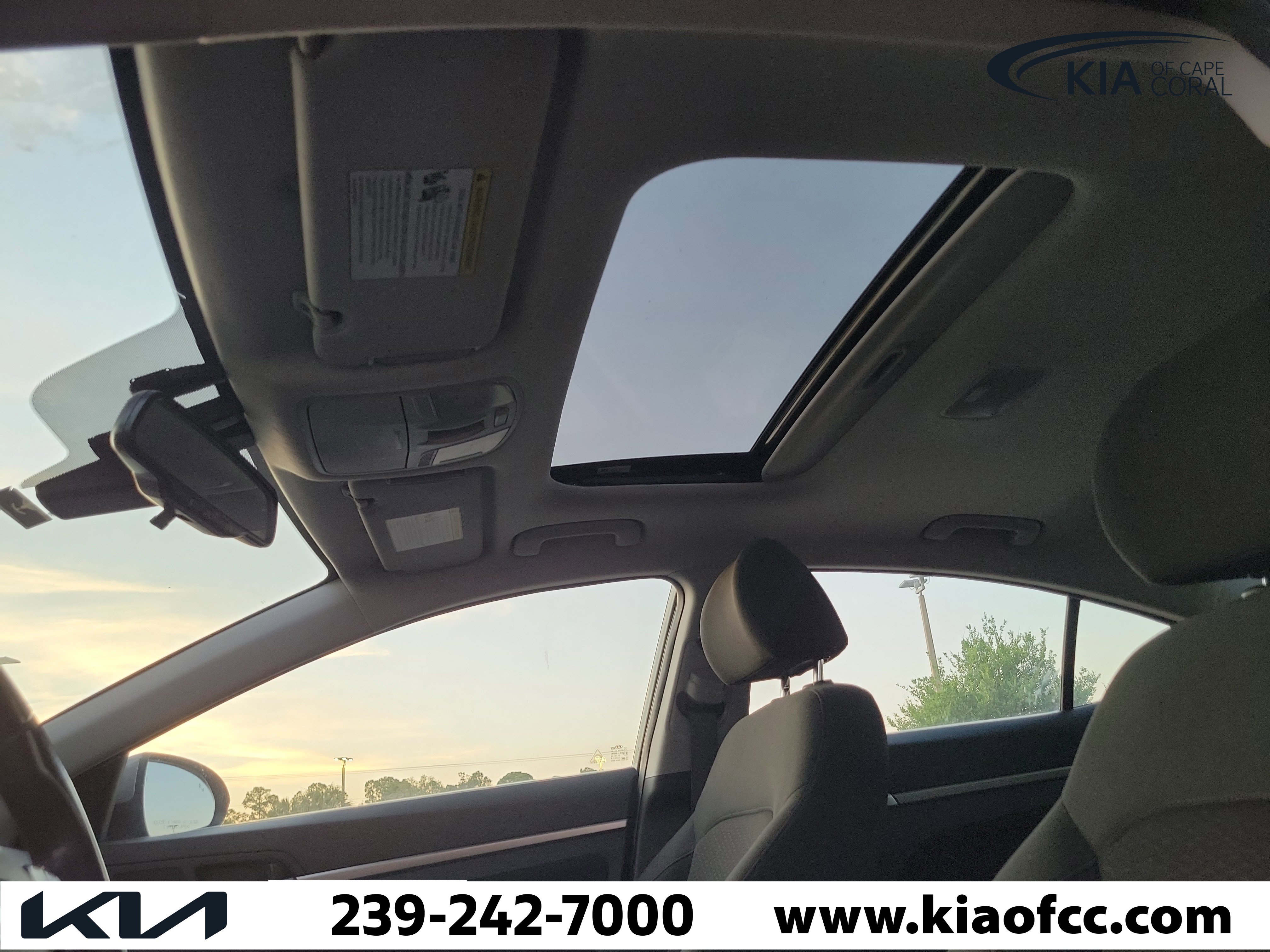 Used 2019 Hyundai Elantra Value Edition w/ Cargo Package image 12