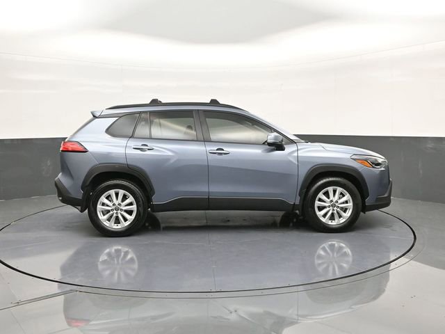 Used 2024 Toyota Corolla Cross LE FWD image 24