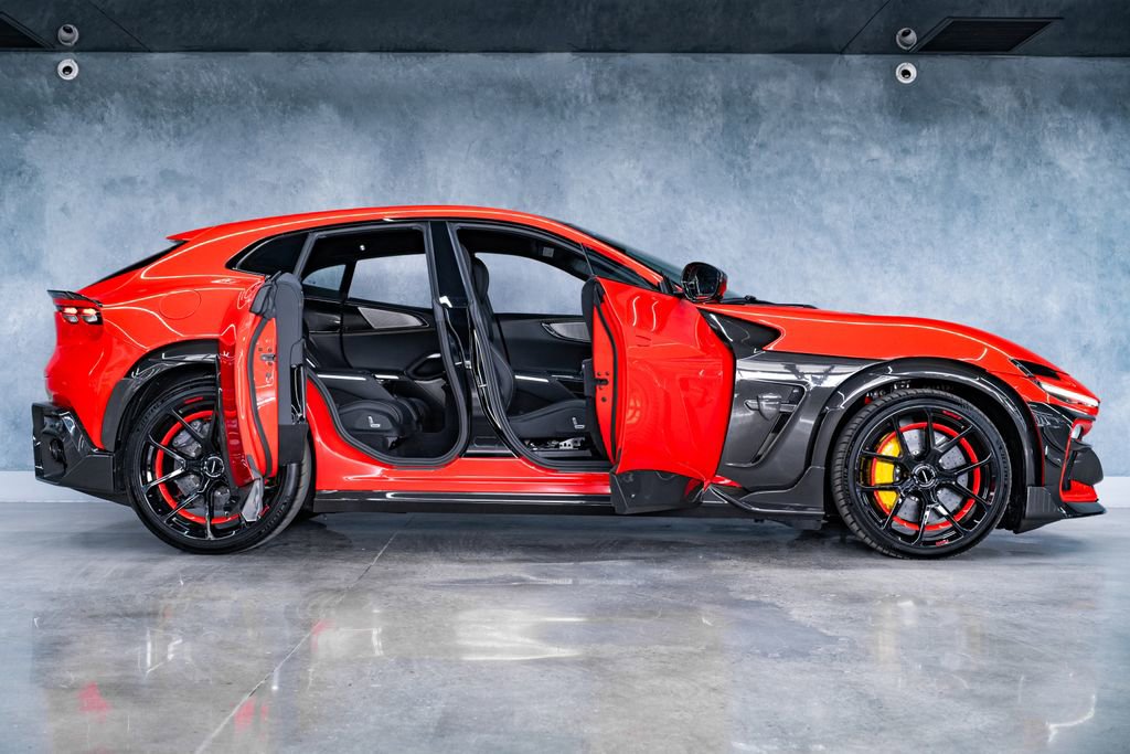 Used 2023 Ferrari Purosangue AWD/4WD image 9