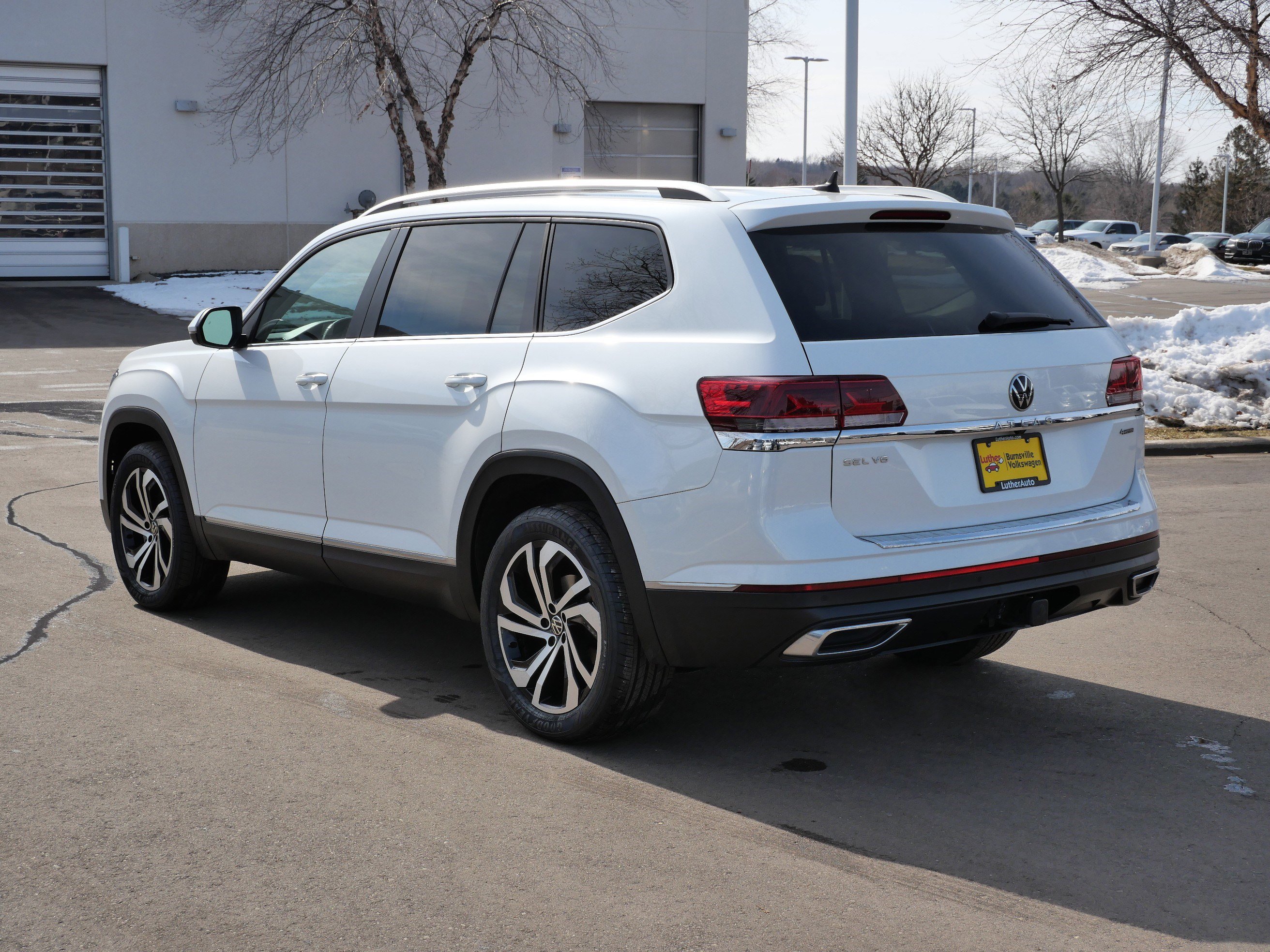 Certified 2023 Volkswagen Atlas SEL AWD/4WD image 5